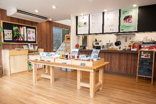 アンドグリーンカフェの1階物販スペース