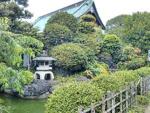 寿命院の池