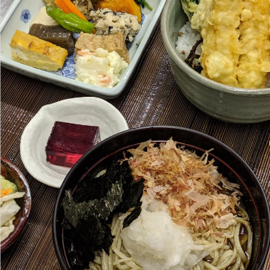 萬吉禎の日本蕎麦ランチセット