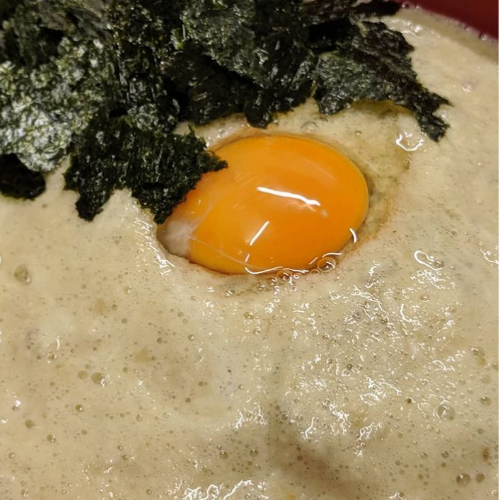 萬吉禎の麦とろ丼