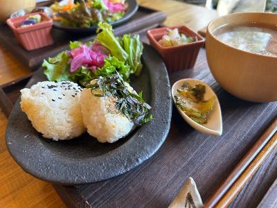 一汁一菜おにぎり膳