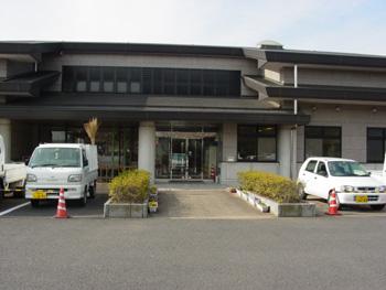 (写真)北本市シルバー人財センター玄関前