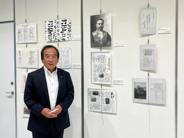 石戸蒲ザクラ展の展示の様子