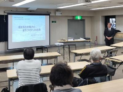 地域交流サロンの様子