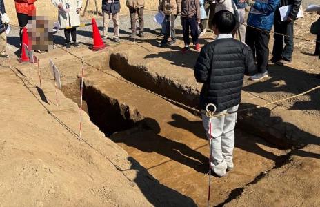 御茶屋遺跡現地説明会2