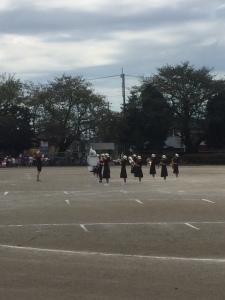吹奏楽部による演奏が行われている写真