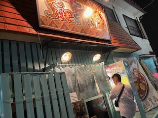 しえすたの入り口