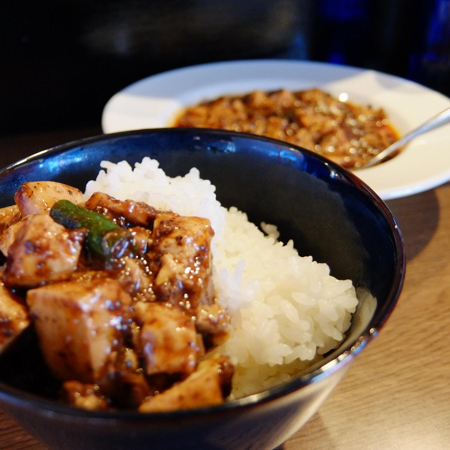 恋人は麻婆豆腐-麻婆豆腐オンザライス